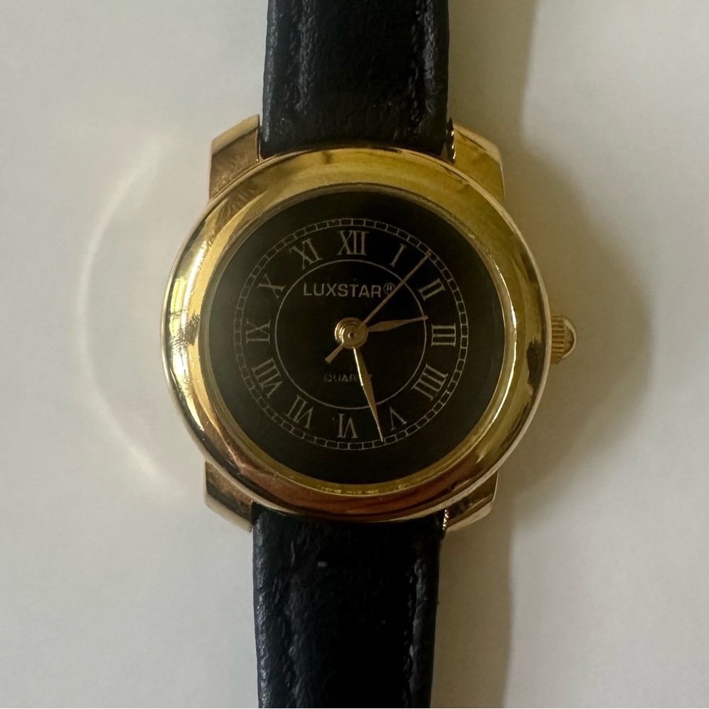 LUXSTAR Vintage Fashion Watch